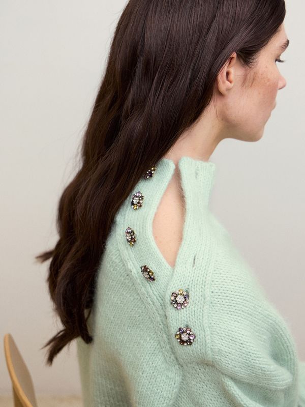 2602-2 Mina Sweater