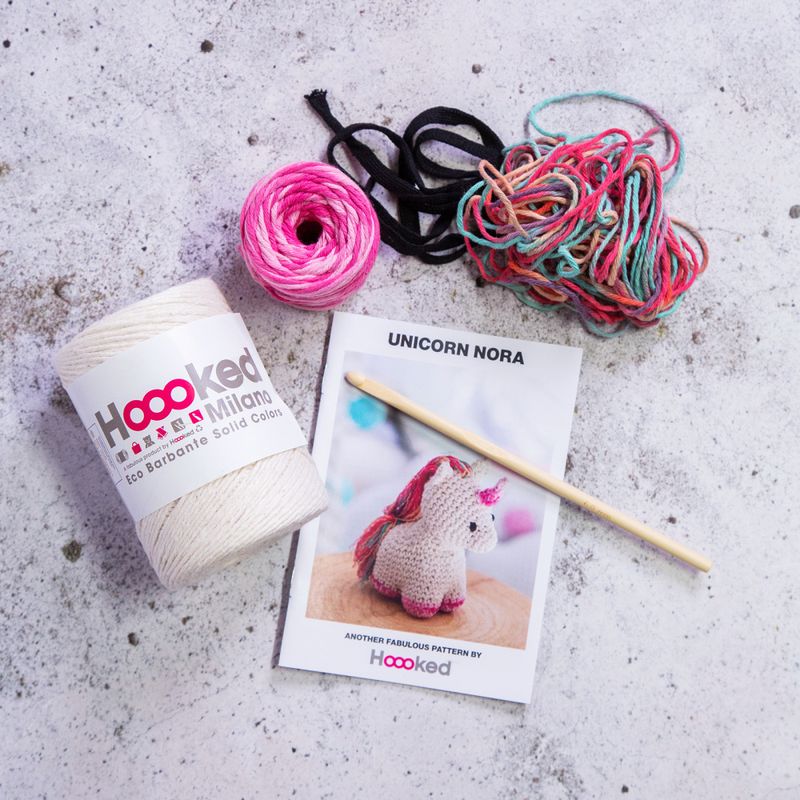 DIY Heklesett Unicorn Nora